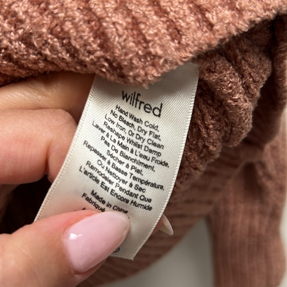 Aritzia Wilfred Essential Chenille Sweater - Picture 4 of 6